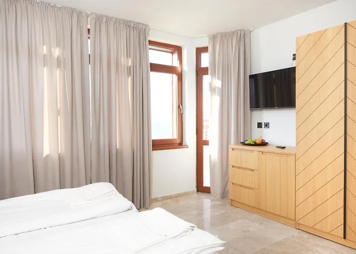 семеен ноа Несебър