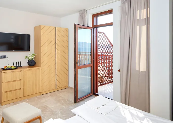 семеен ноа Несебър