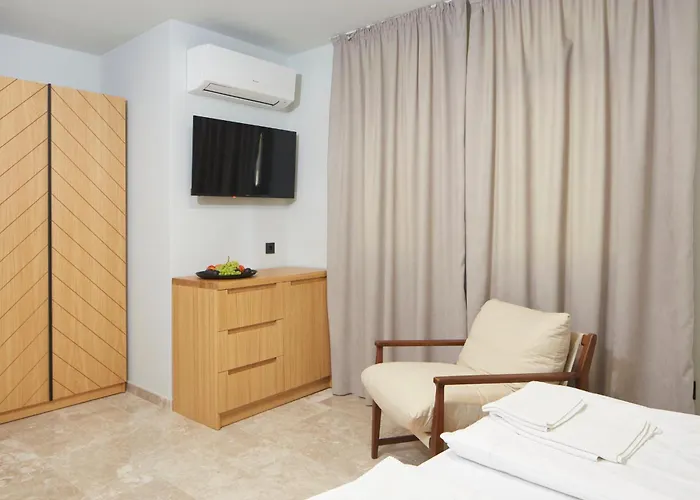 Хотел семеен ноа