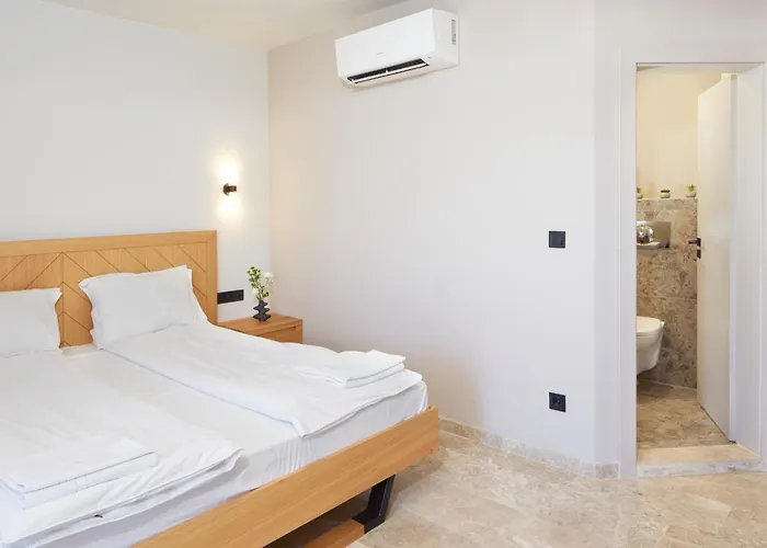 Хотел семеен ноа