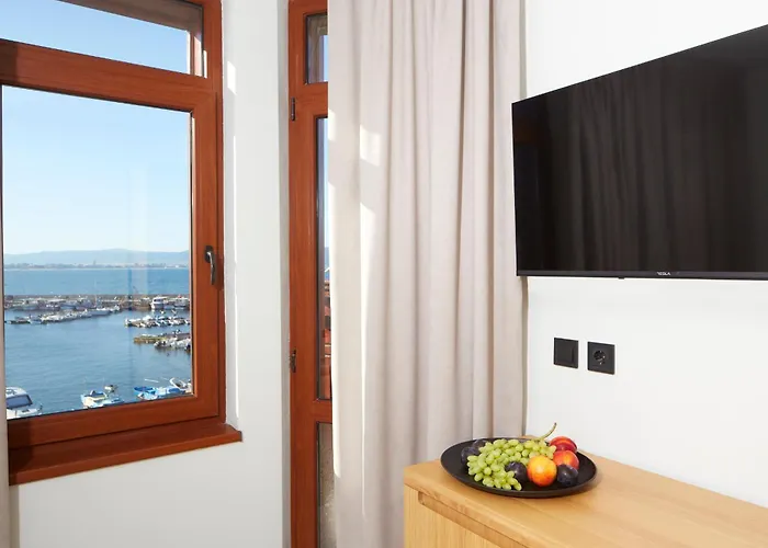 семеен ноа * Несебър